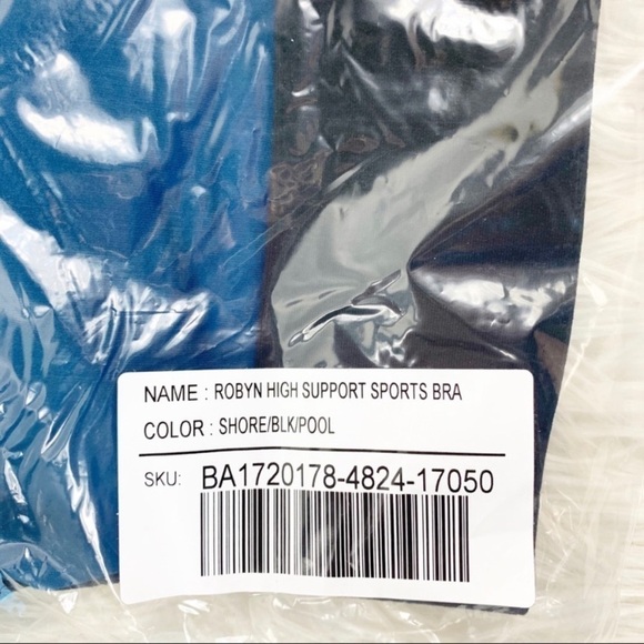 FABLETICS Robyn High Support Sports Bra - Picture 7 of 13